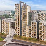 Lam Lakeside - Ac - Free Parking Apartment