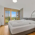 Lam Lakeside - Ac - Free Parking Apartment