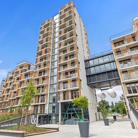 Apartmán Lam Lakeside - Ac - Free Parking *