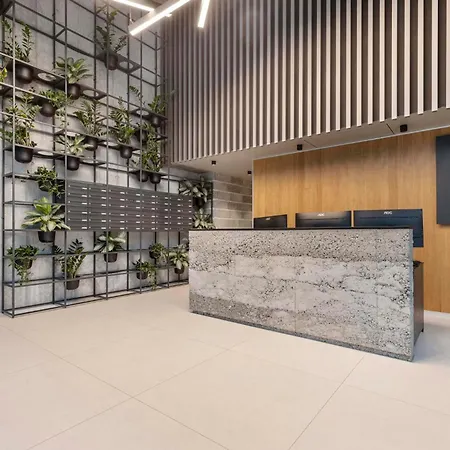 Lam Lakeside - Ac - Free Parking Apartment *