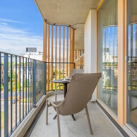 Lam Lakeside - Ac - Free Parking Apartman *